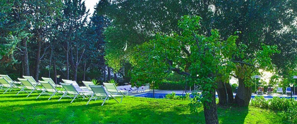 Hotel San Paolo Палинуро Екстериор снимка