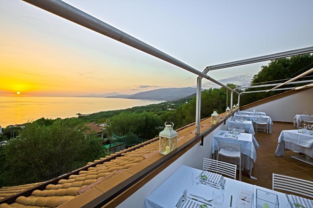 Hotel San Paolo Палинуро Екстериор снимка